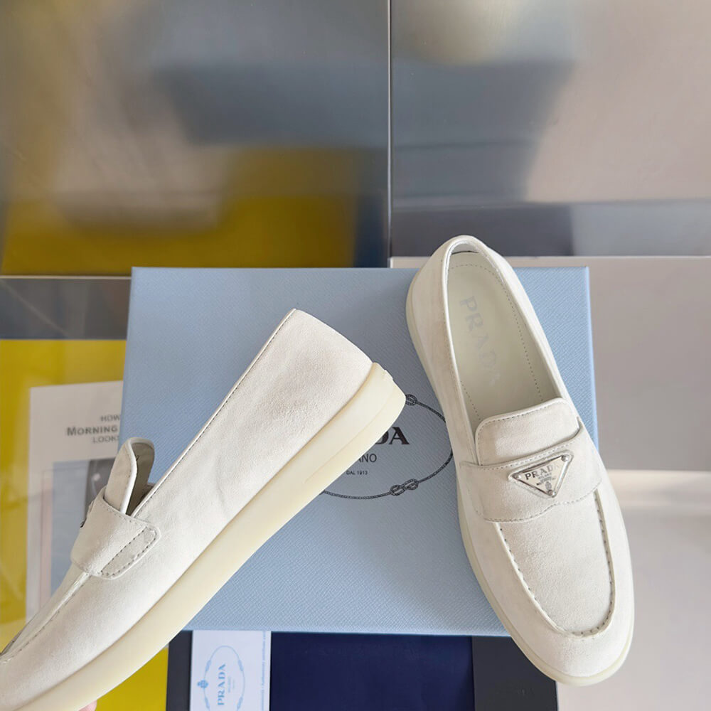 Pra*a unisex loafer