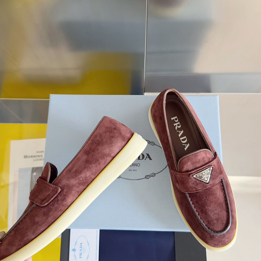 Pra*a unisex loafer