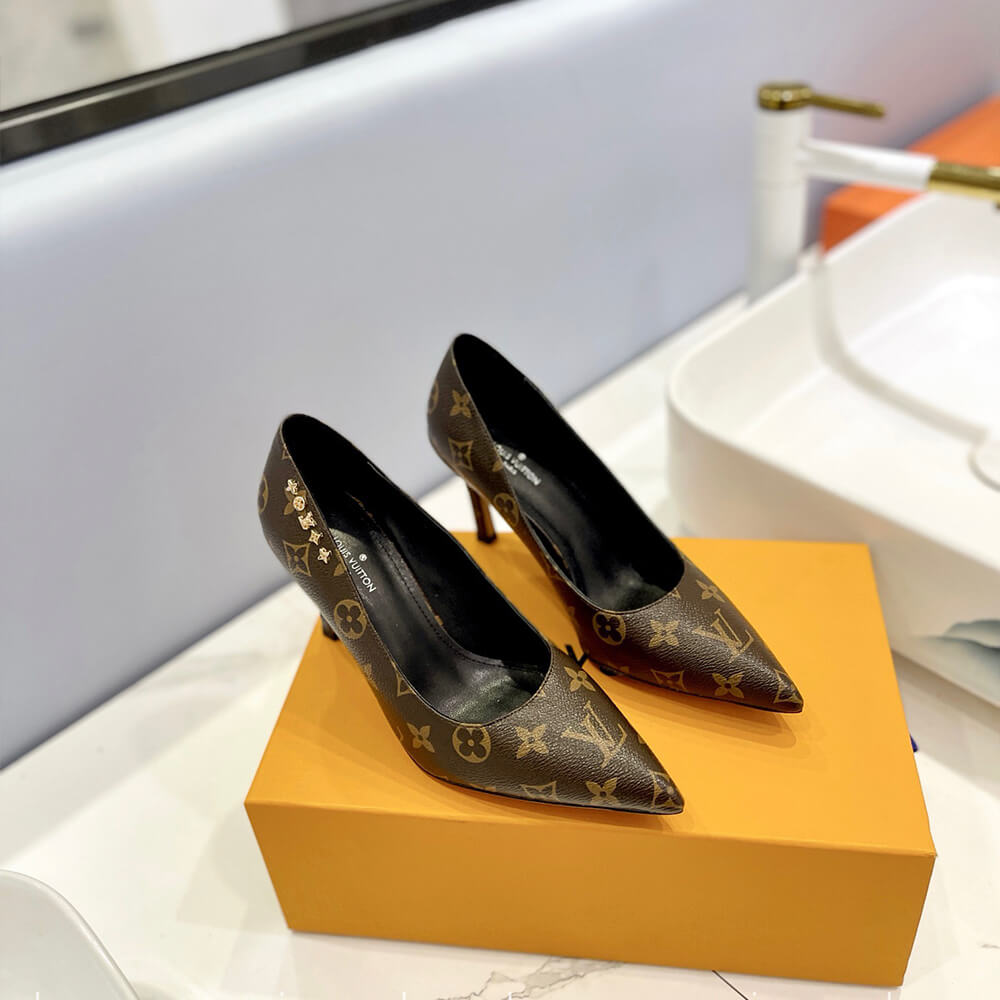 LV Signature Pumps