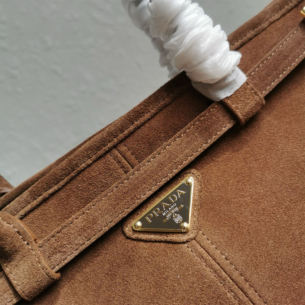 Pra*a large leather handbag(high-end grade)