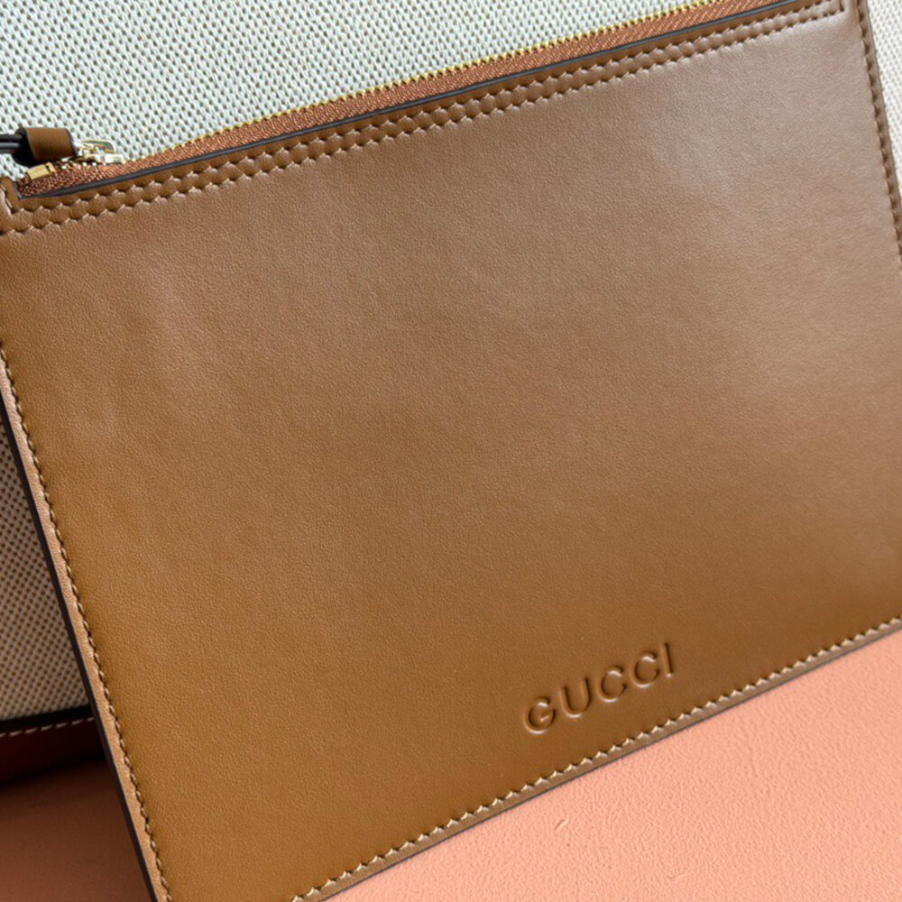 G*u*i b medium shoulder bag