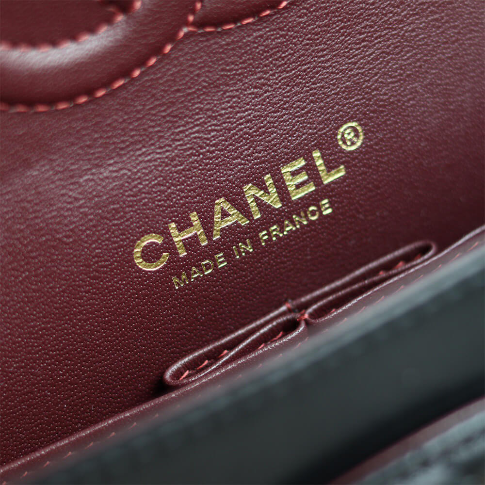 Ch*el classic flap handbag(tax-free grade)