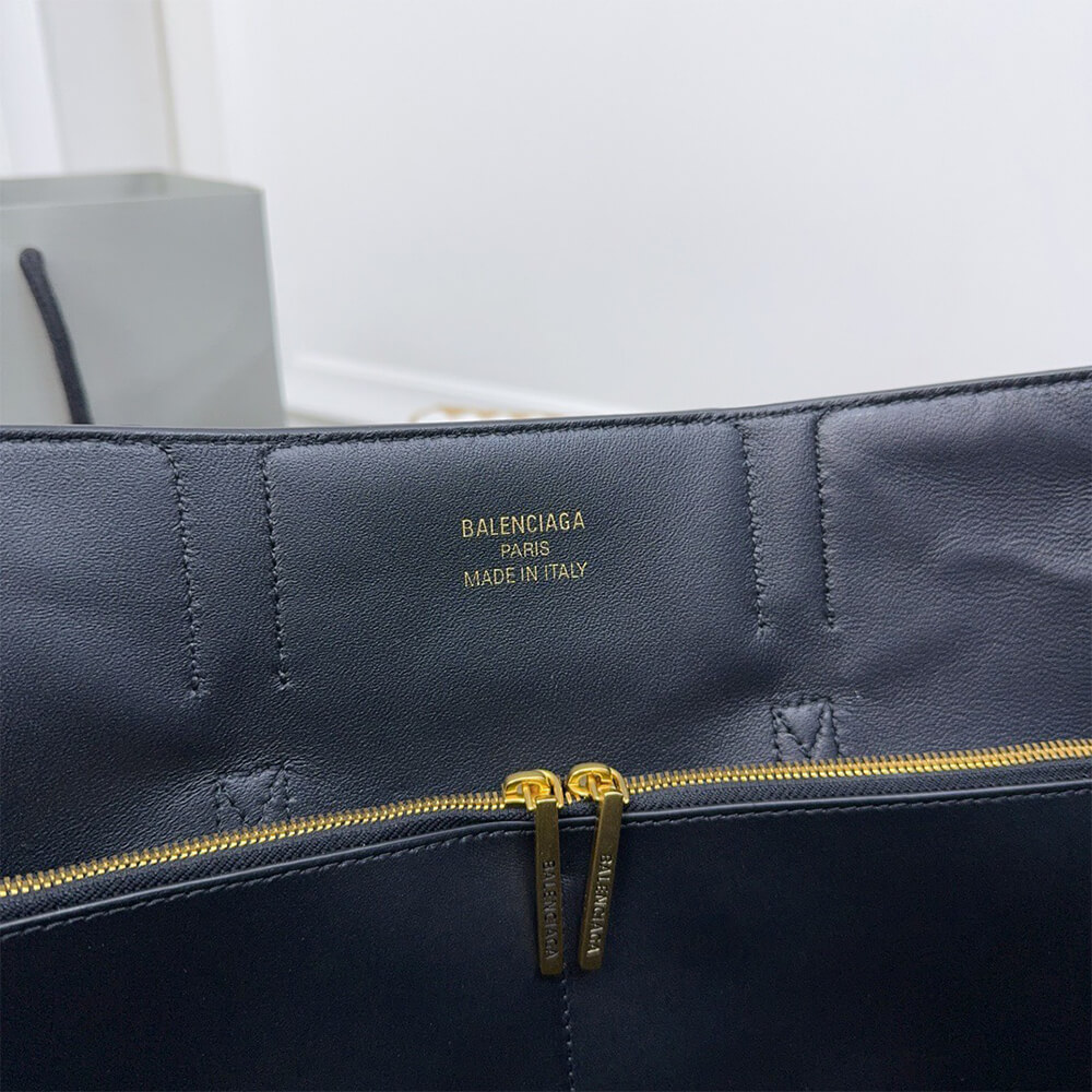 Ba*len*cia*ga bel air medium carry all bag(high-end grade)