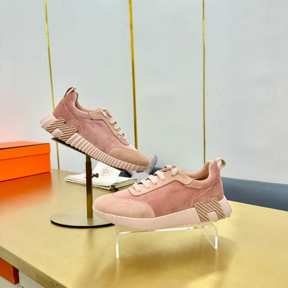 H**mes bouncing sneaker