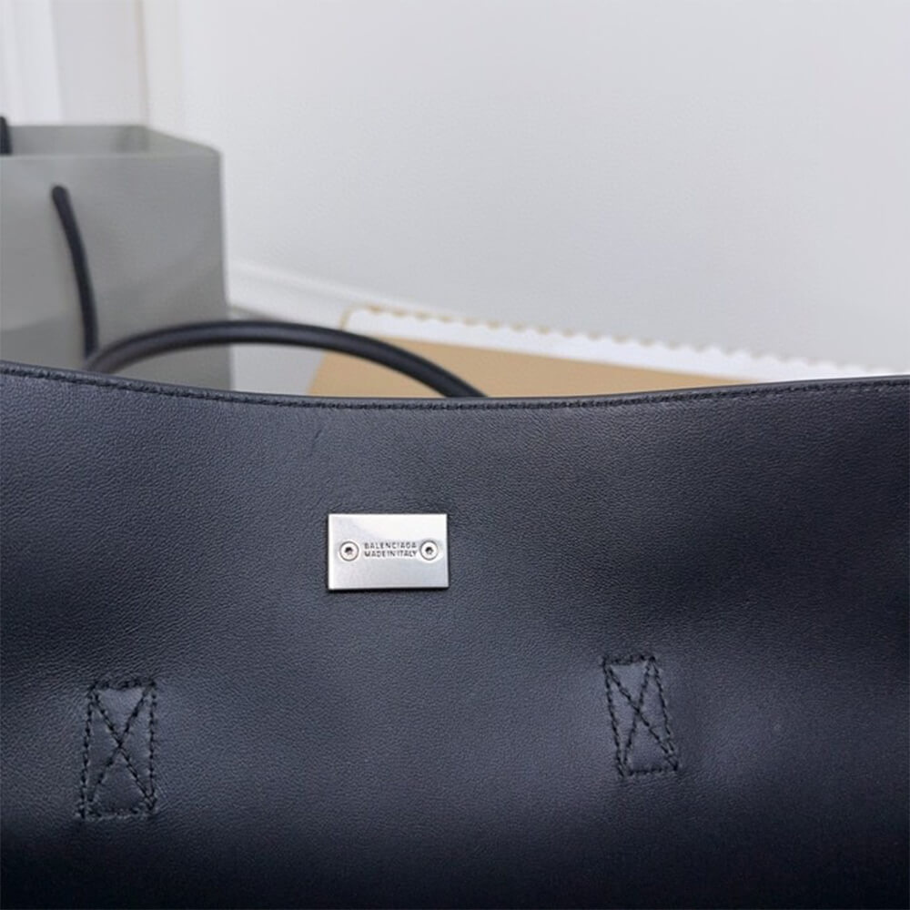 Ba*len*cia*ga bel air medium carry all bag(high-end grade)