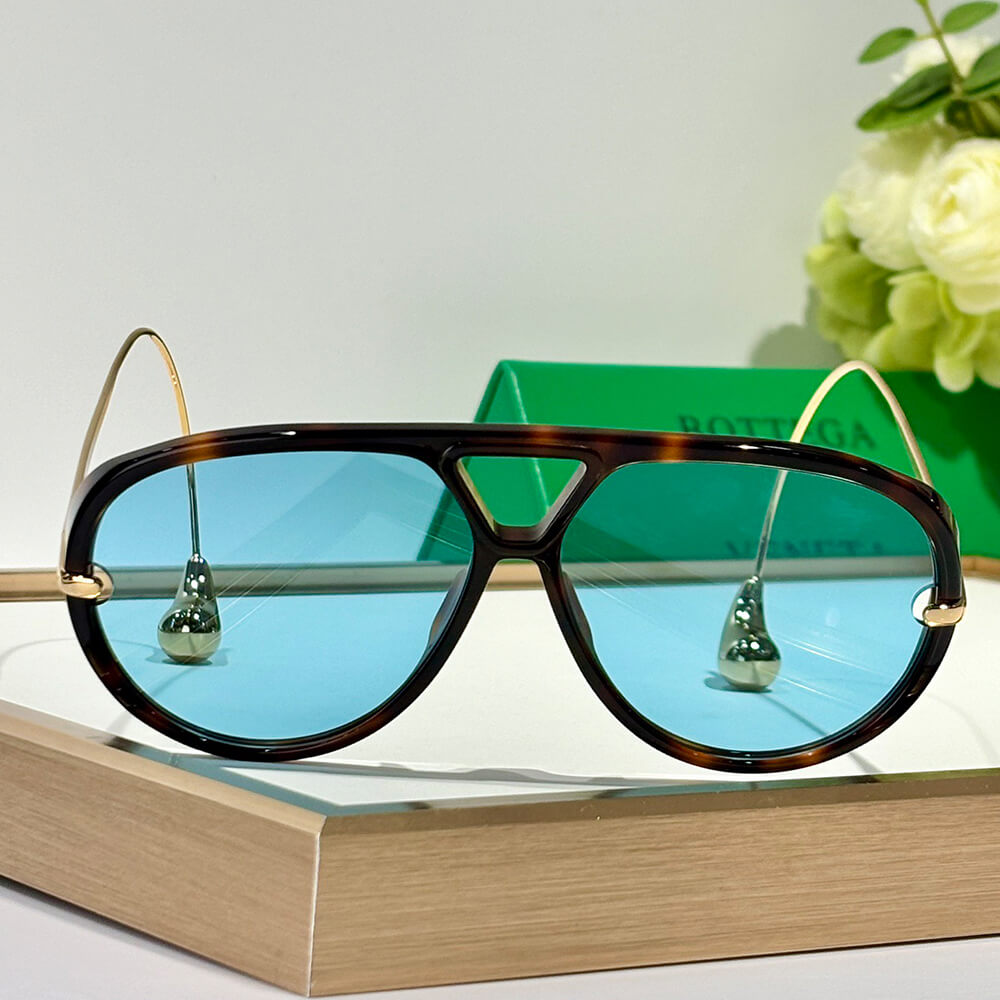 bo*te*ga Ve*ne*ta drop aviator sunglasses