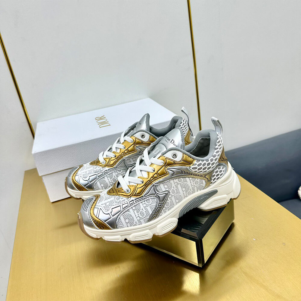 ch**an D*or vibe sneaker