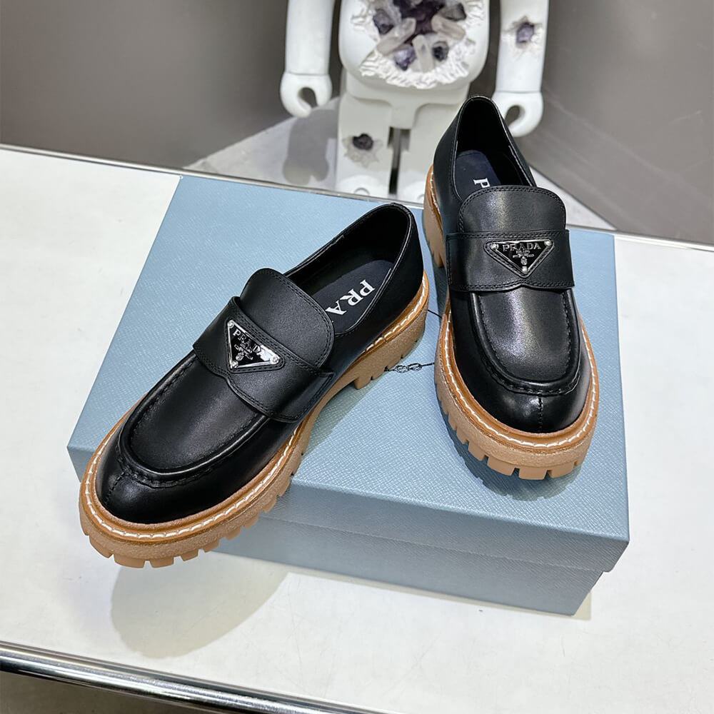 Pra*a leather loafers