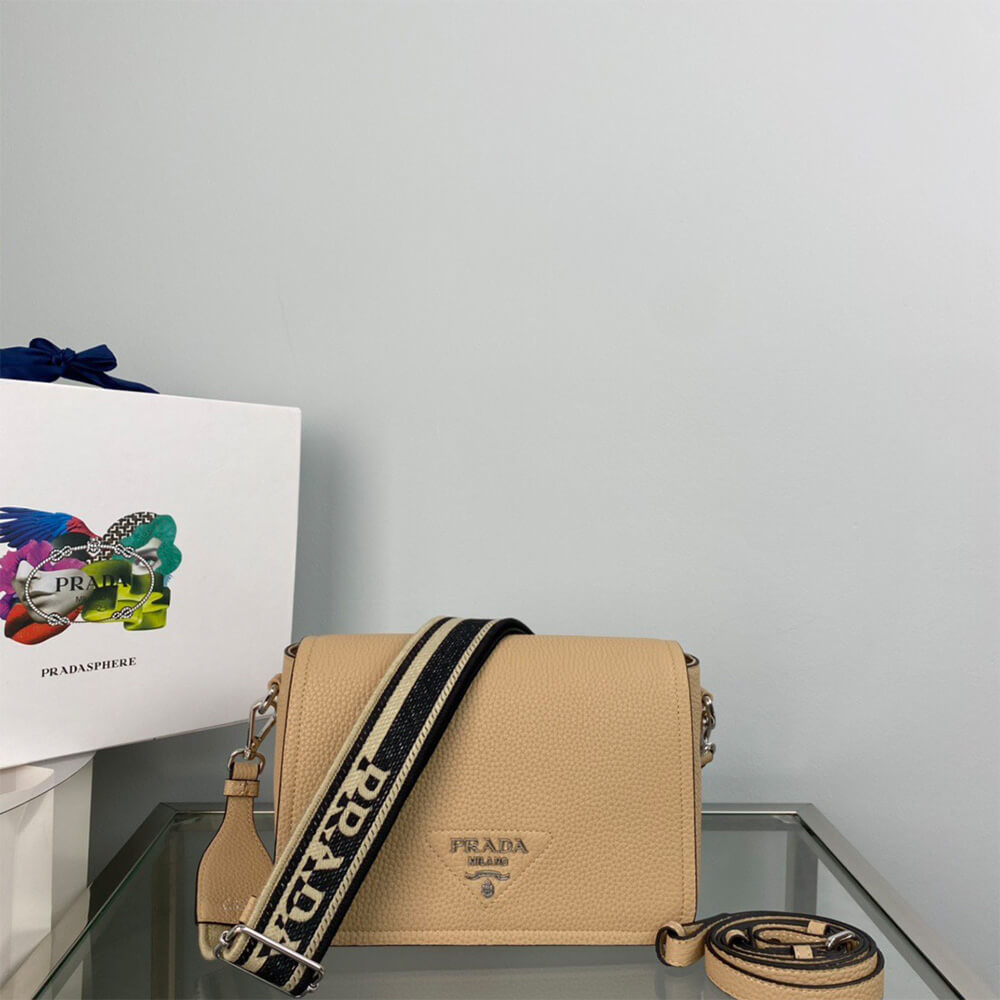 Pra*a leather shoulder bag(high-end grade)