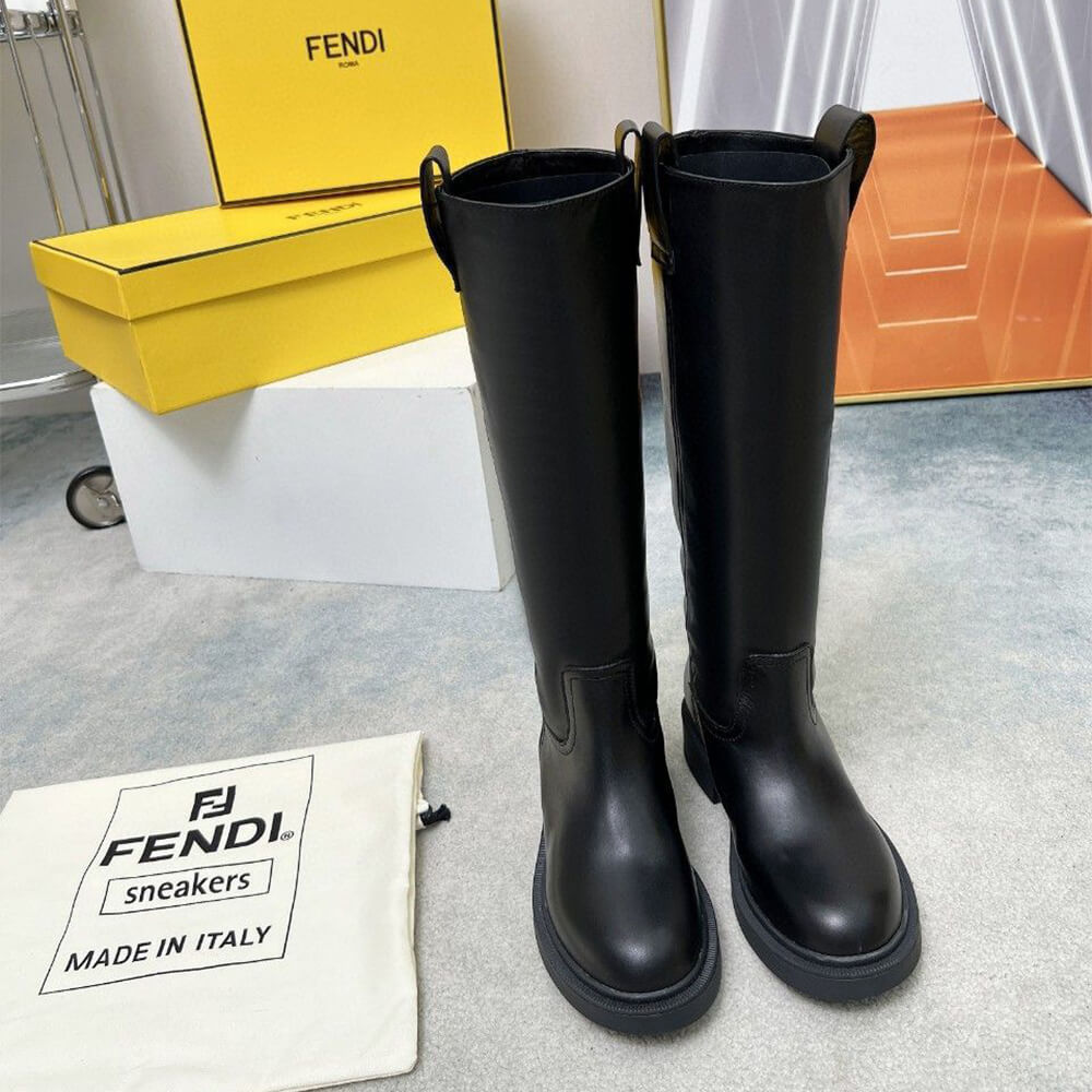 F**di filo black leather boots