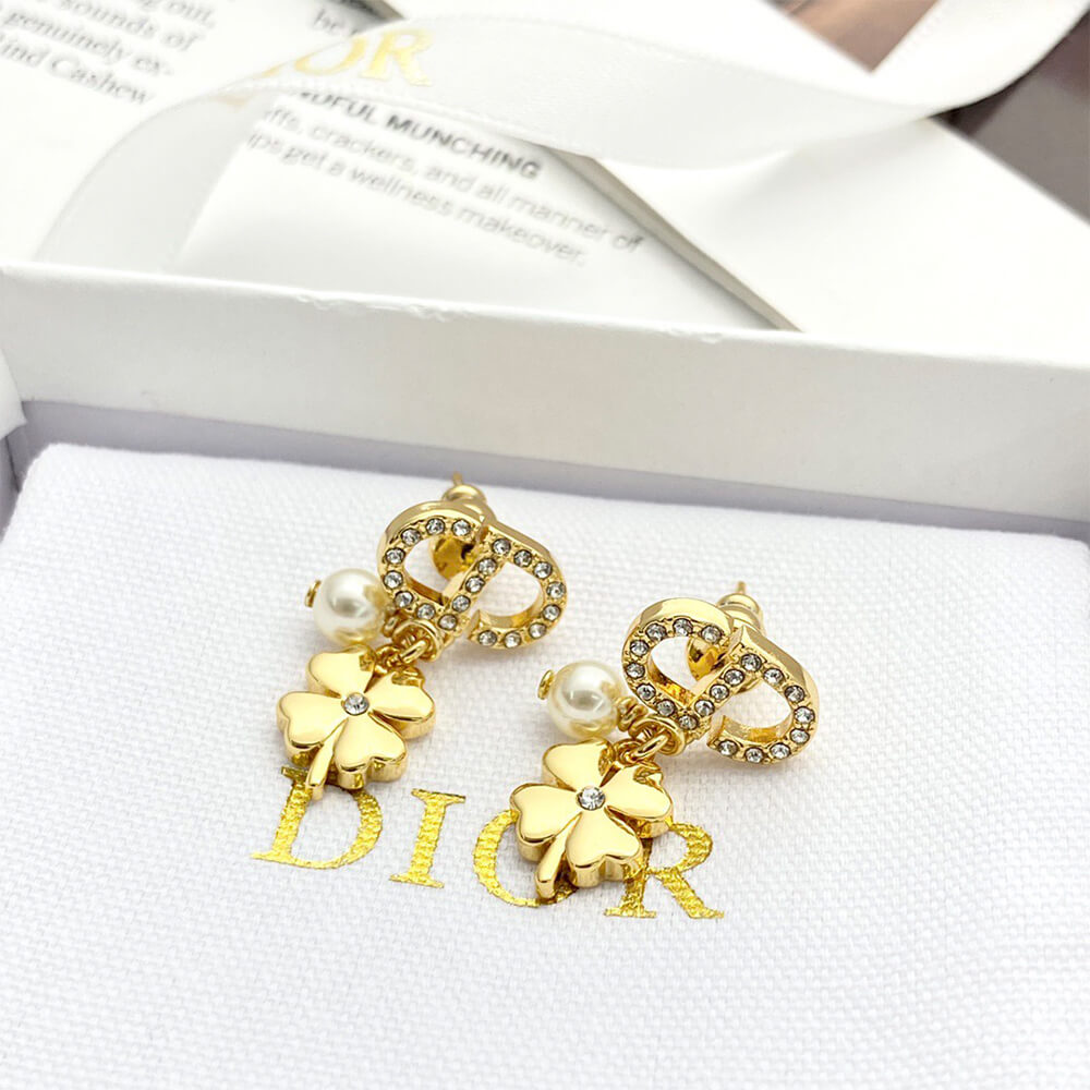 D*or cd lucky charms earrings(high-end grade)