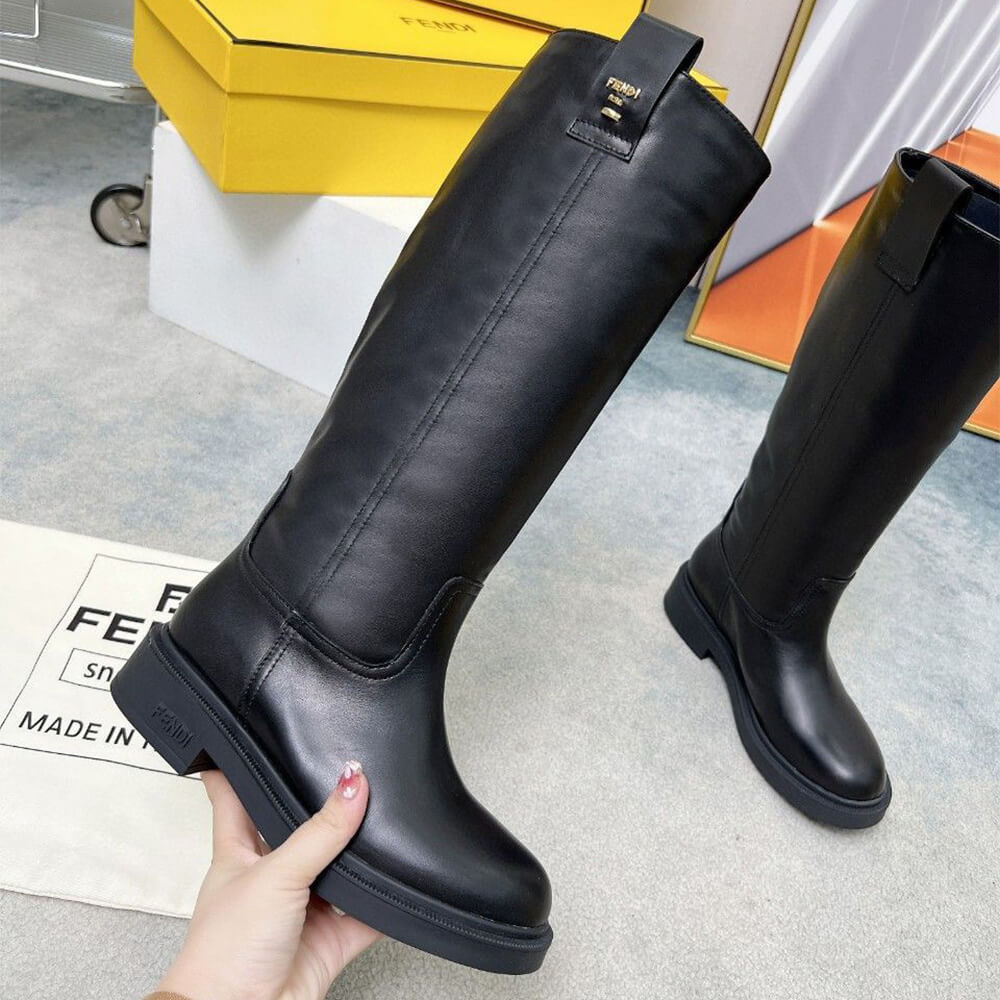 F**di filo black leather boots