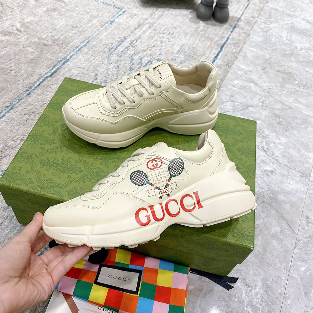 G*u*i rhyton sneaker with print