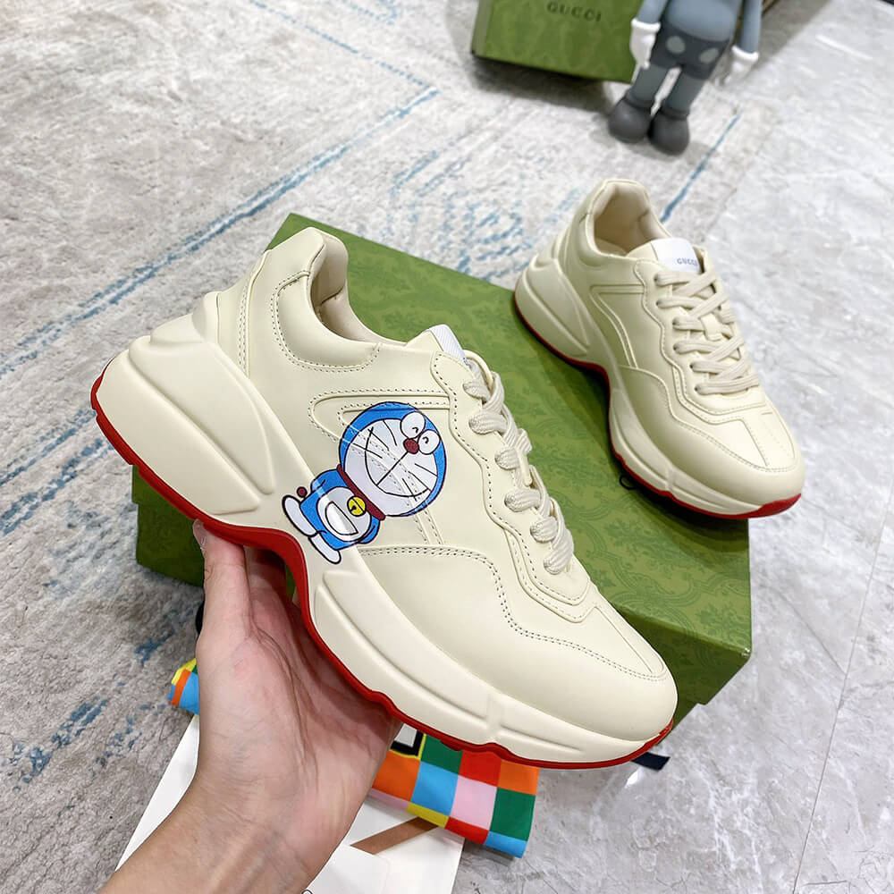 doraemon x G*u*i rhyton sneaker