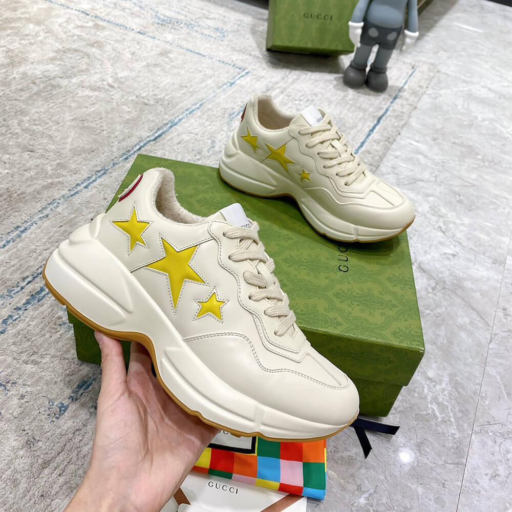 G*u*i rhyton sneaker with stars