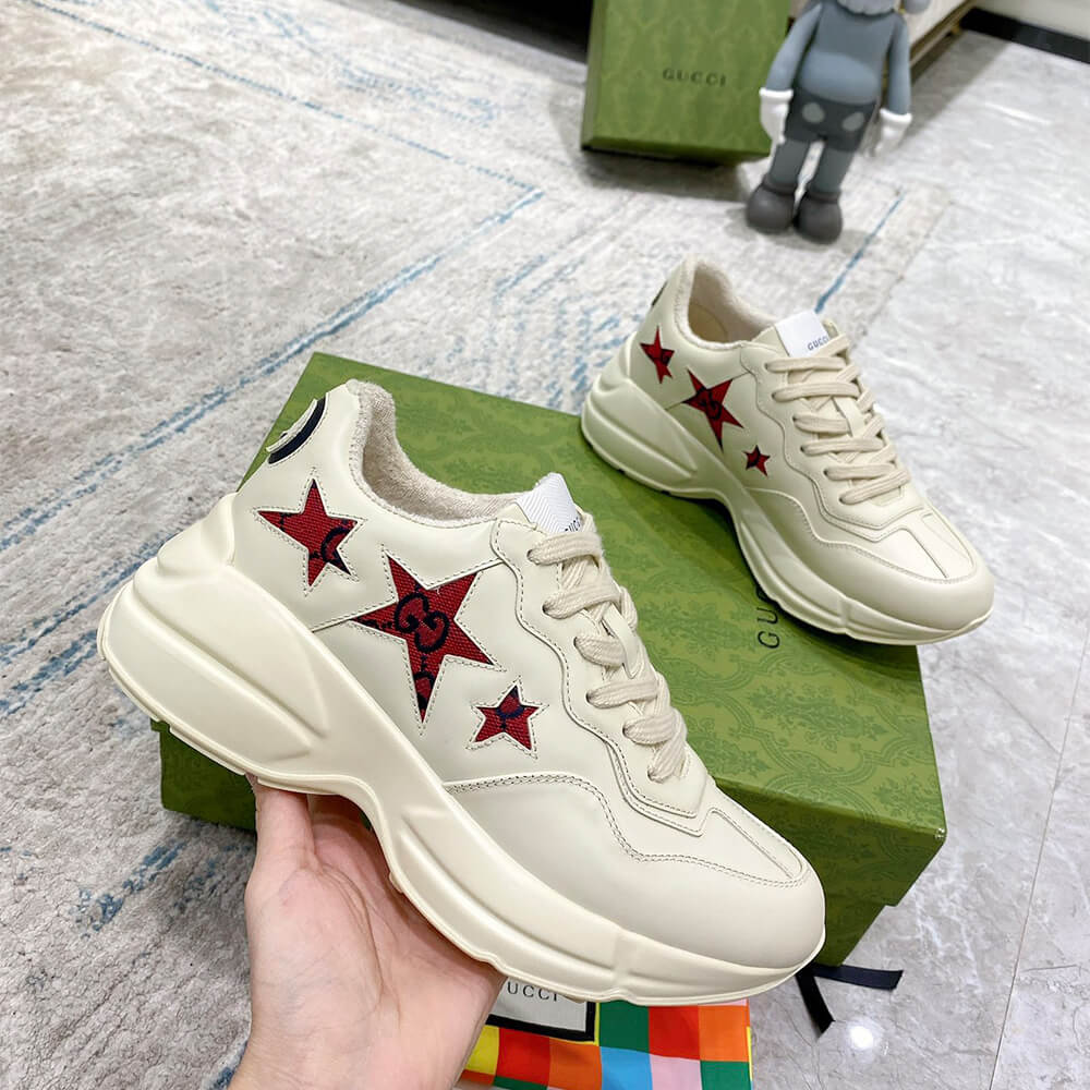 G*u*i rhyton sneaker with stars