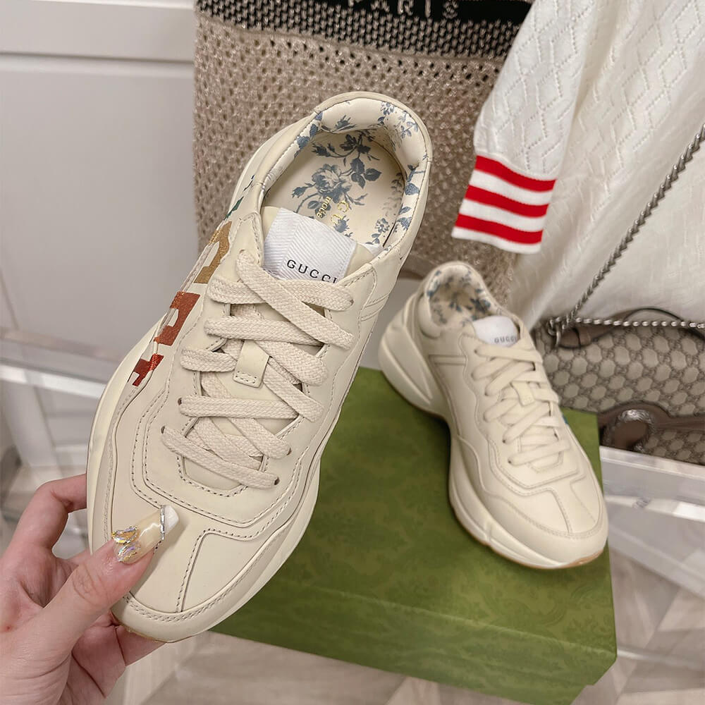 G*u*i rhyton ‘glitter’ sneaker