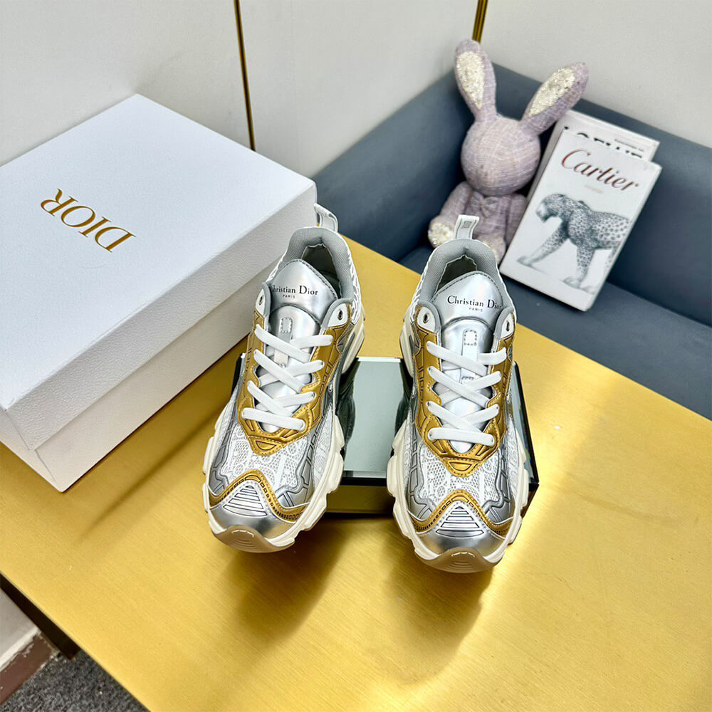 ch**an D*or vibe sneaker