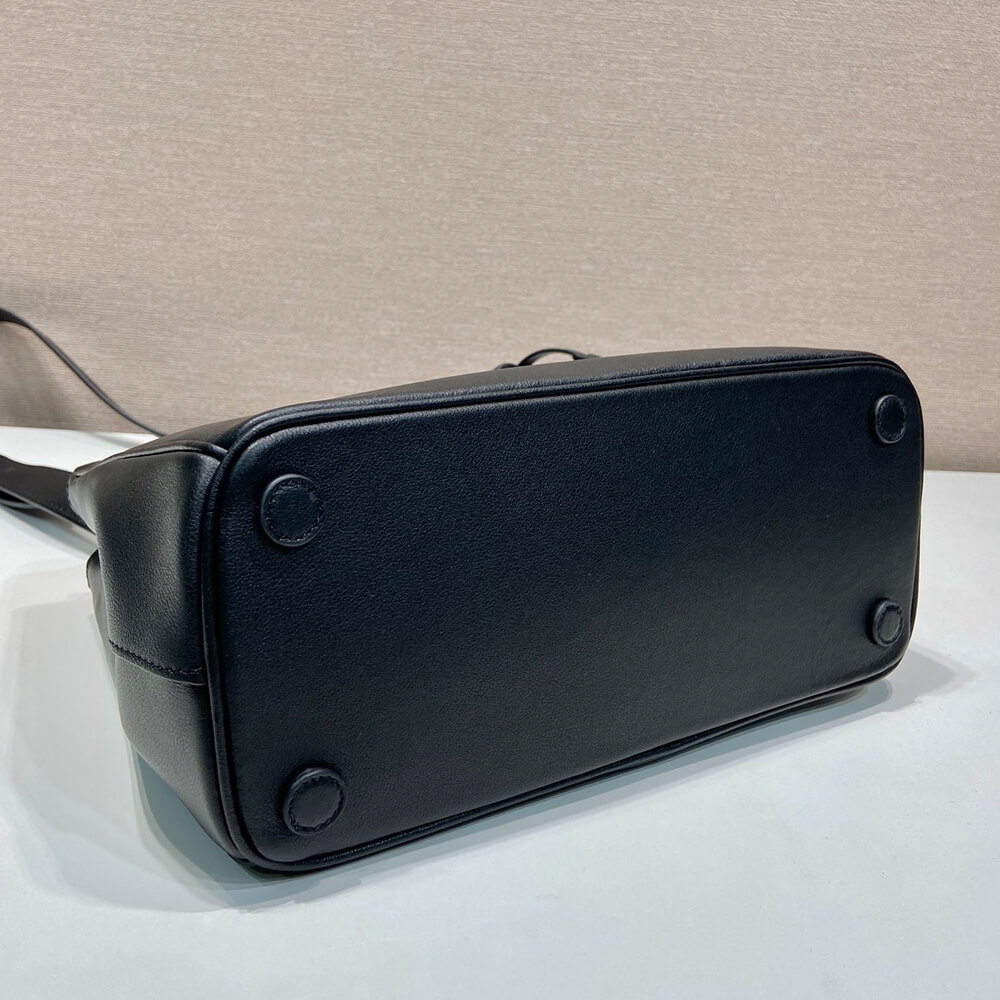 Pra*a new medium Pra*a galleria saffiano leather bag(high-end grade)