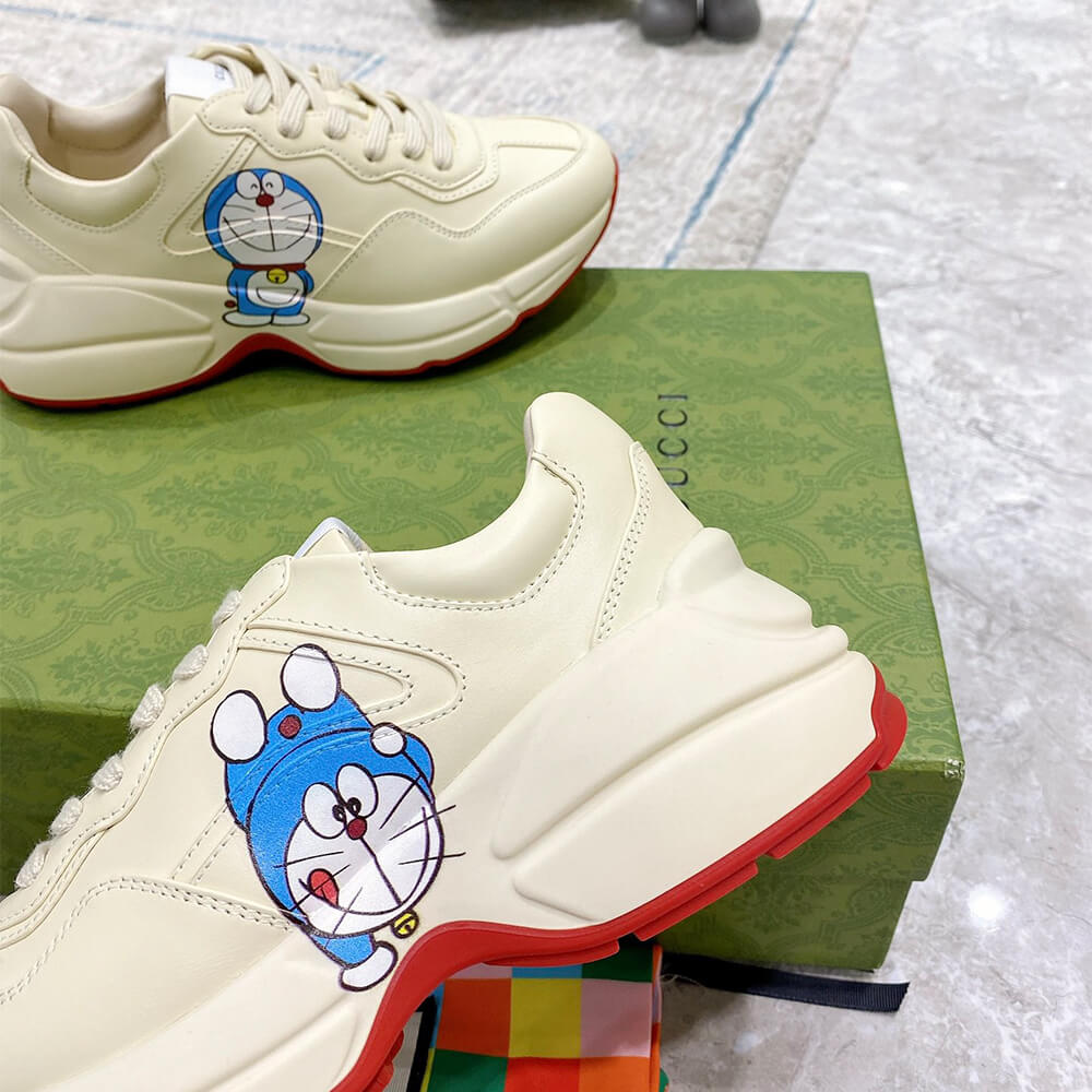 doraemon x G*u*i rhyton sneaker