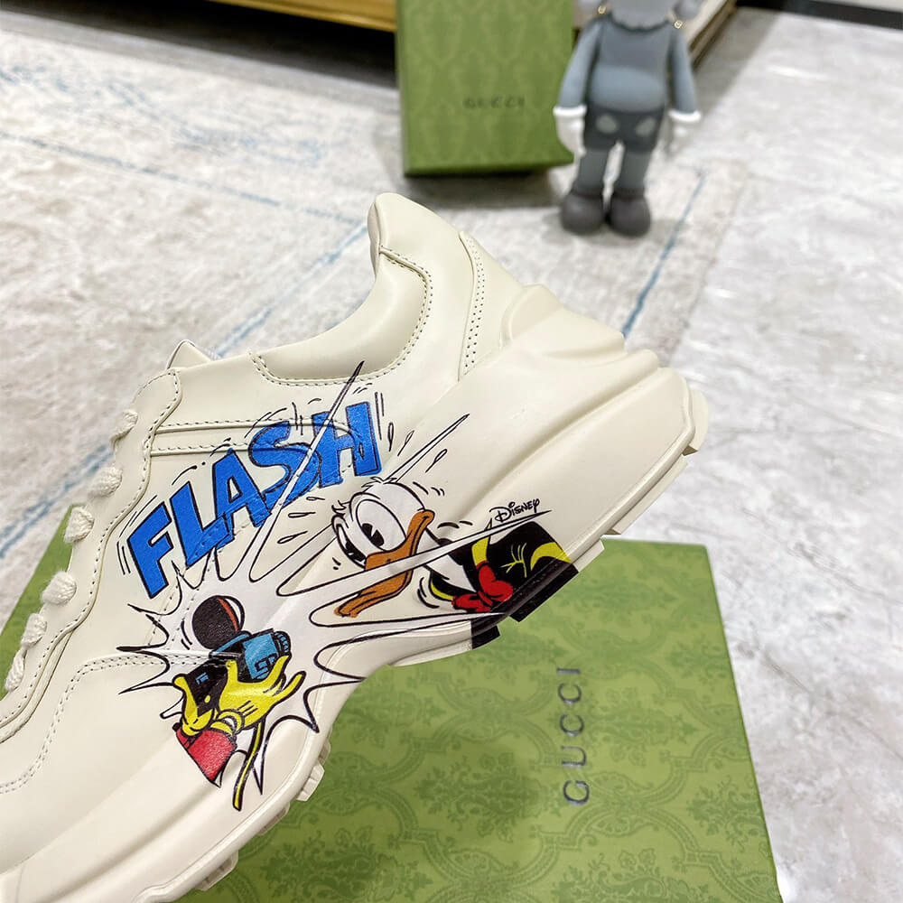 disney x G*u*i rhyton ‘donald duck’ sneaker