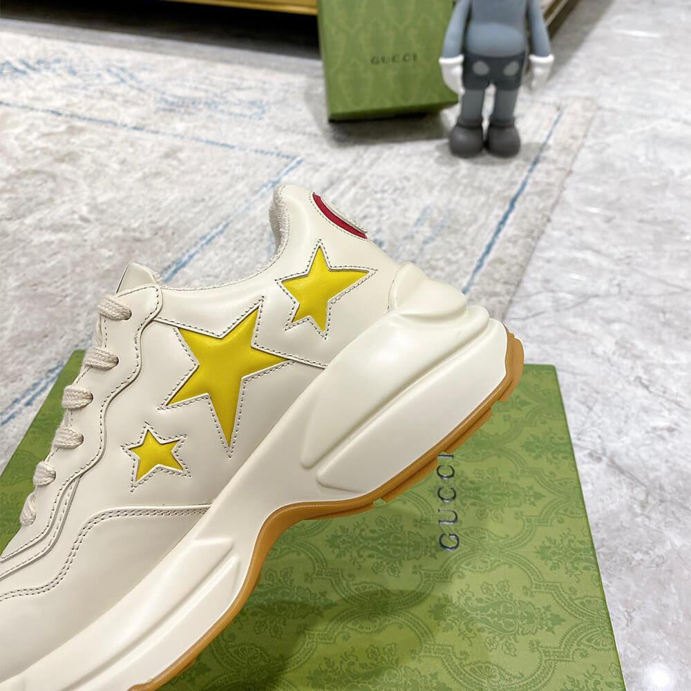 G*u*i rhyton sneaker with stars
