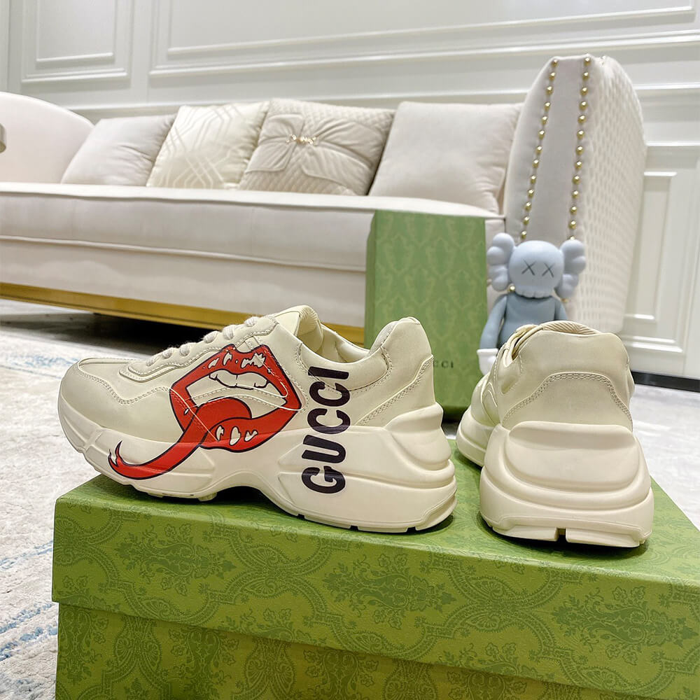 G*u*i rhyton sneaker with mouth print