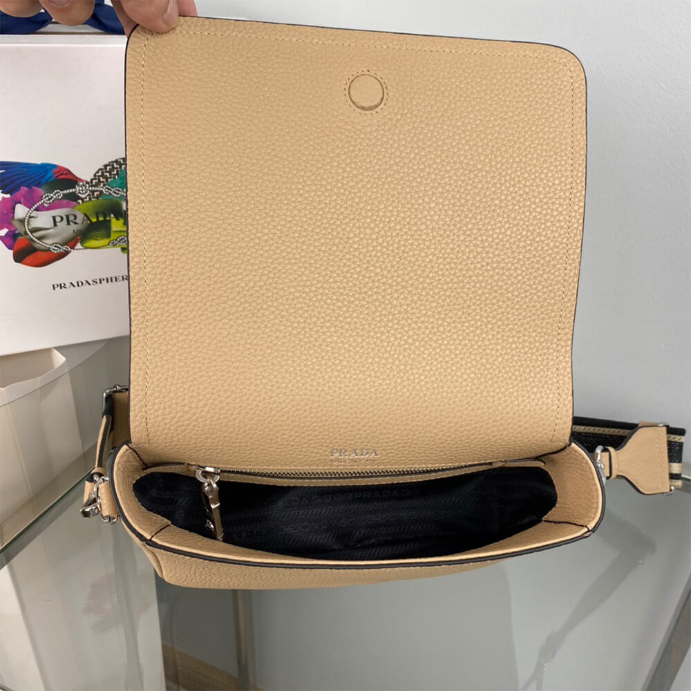 Pra*a leather shoulder bag(high-end grade)