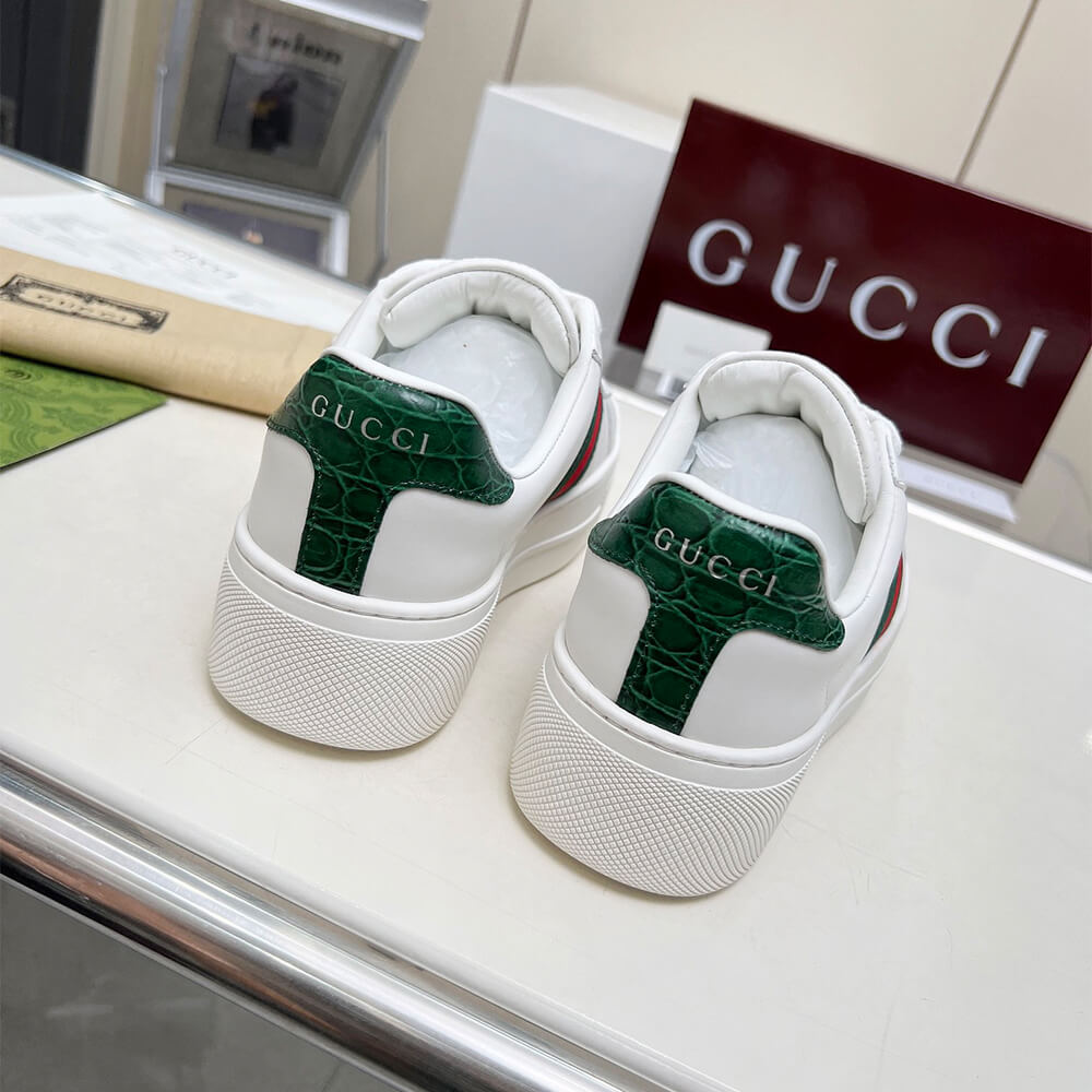 women’s G*u*i ace sneaker